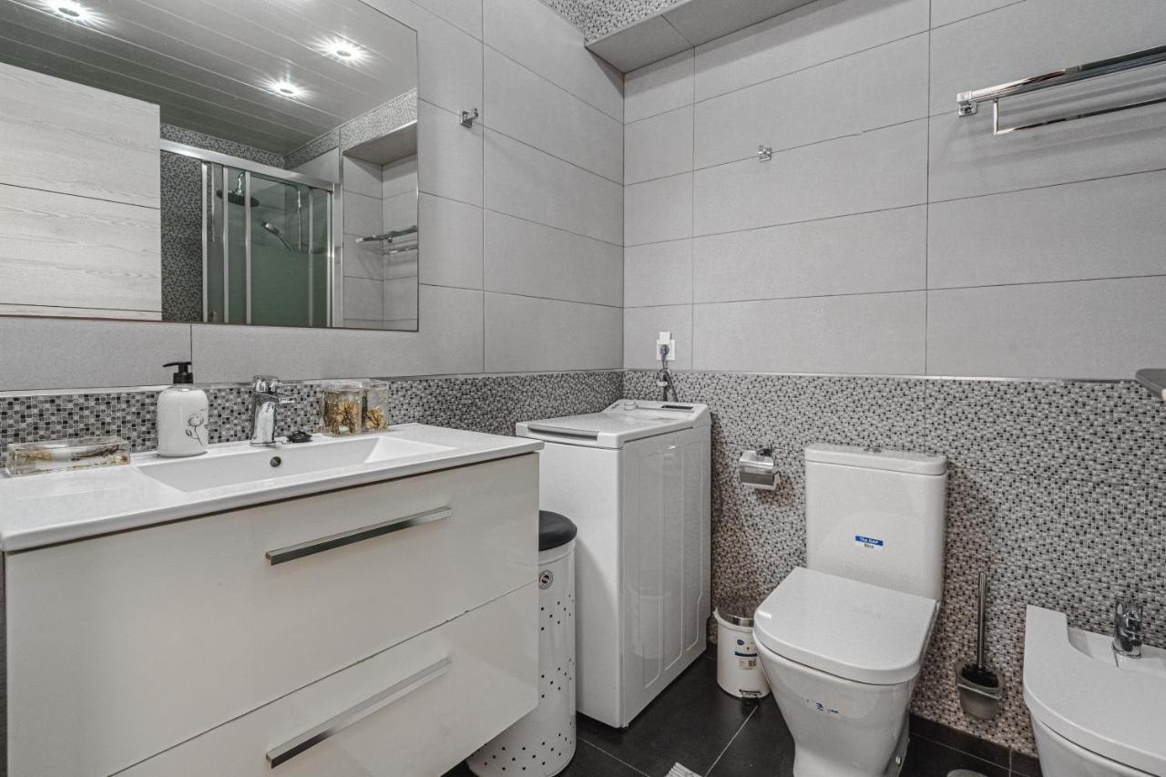 Amazing 3 Bedroom Apartment On The First Line Of The Best Las Americas Beach, Air Conditioner And Terrace Ocean View 플라야데라스아메리카스 외부 사진